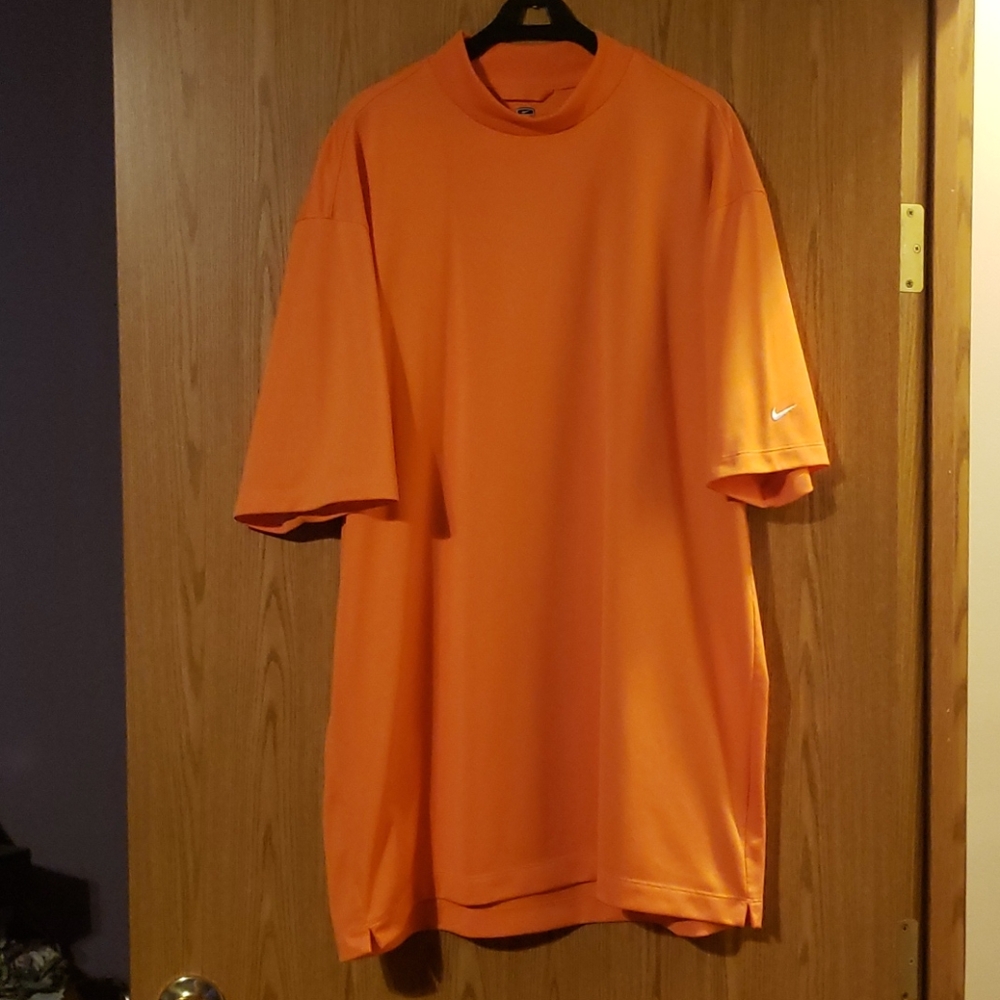 Men's orange Nike short sleeve golf shirt Xl